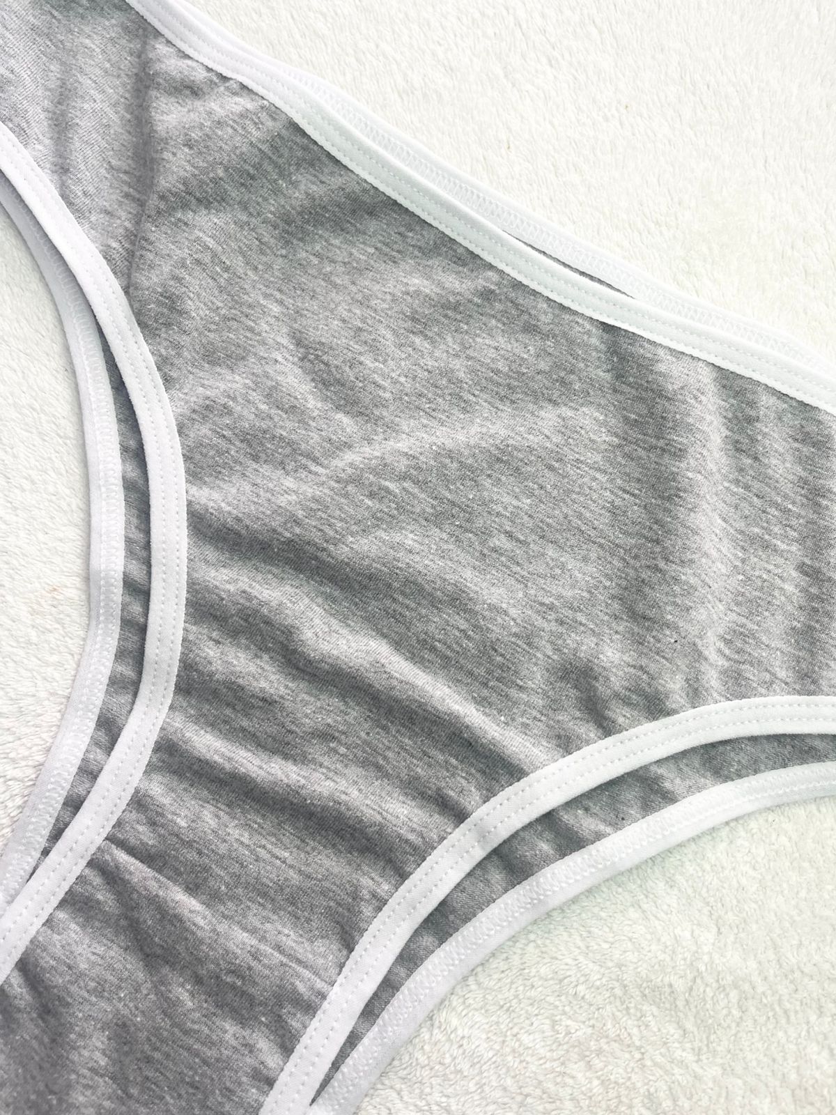 Calcinha em Cotton com Lateral mais larga - Imagem 3